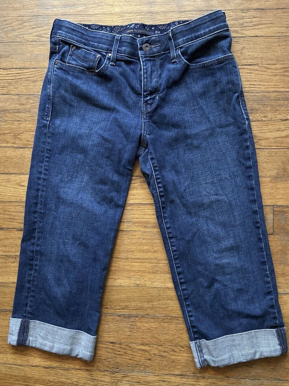 LEVI’S 525 Perfect Waist Mid-Rise Cropped Jeans sz 6